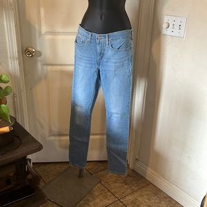 Light blue Levi’s 311 skinny jeans